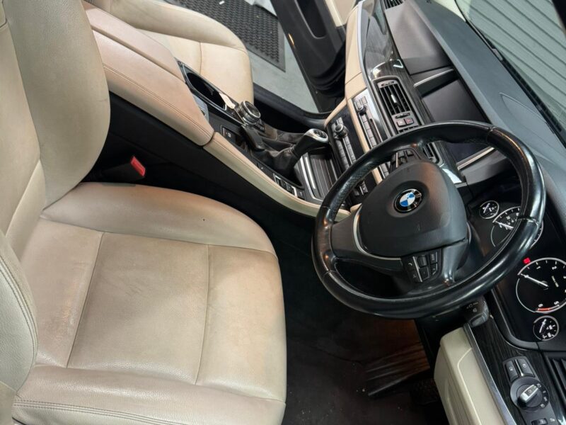 BMW 518 D LUXURY (2014 model)